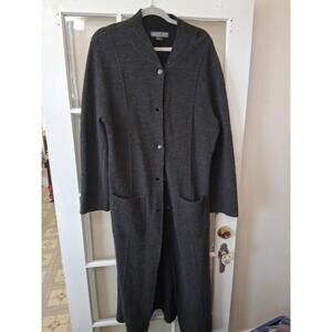 Vintage Herman Geist Women sz Lg 100% Wool Gray  Long Jacket side Pockets G1